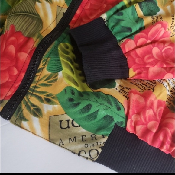 VINTAGE 90' MC HAMMER JACKET - Picture 7 of 8